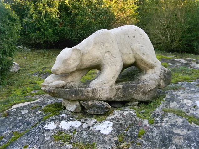La fête du 40ème anniversaire des premières sculptures sur pierres en Bugey_Pollieu - F. Cavagna