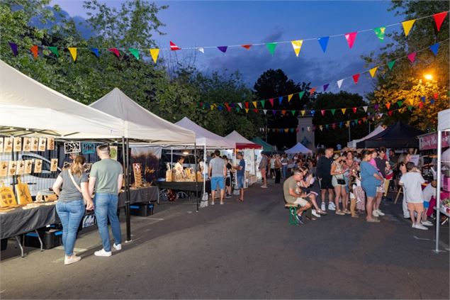 Marché nocturne - Les Estivales_Belley - Ville de Belley