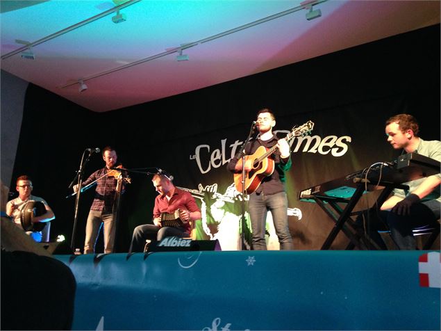 Concert sur la Place du village - Albiez animation