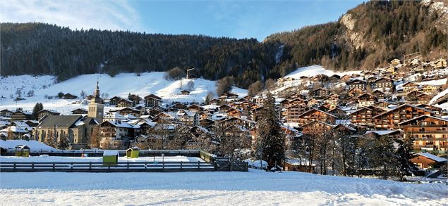 Vue Grand-Bornand Hiver - T. Vattard