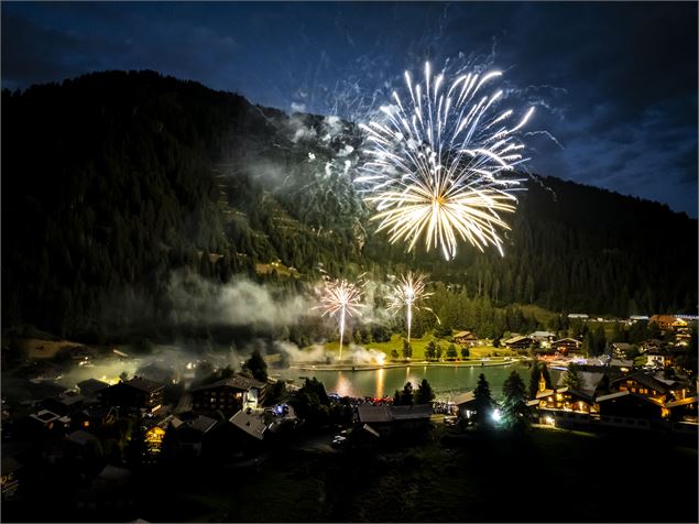 Célébration de la Fête Nationale_Châtel - Val Média