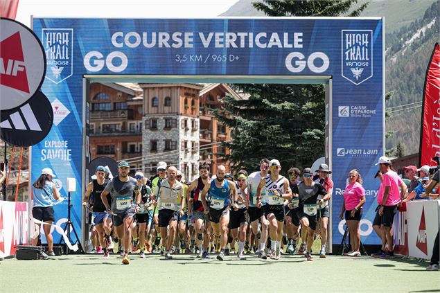 High Trail Vanoise - Départ de la course verticale à Val d'Isère - Cyril Quintard