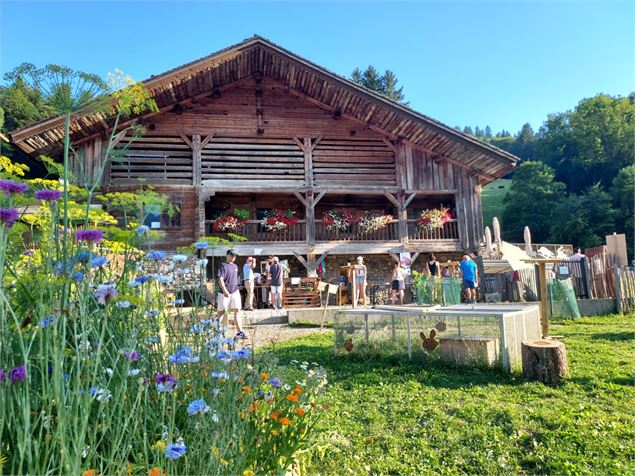 Maison - Iréné Hurtado - La Source