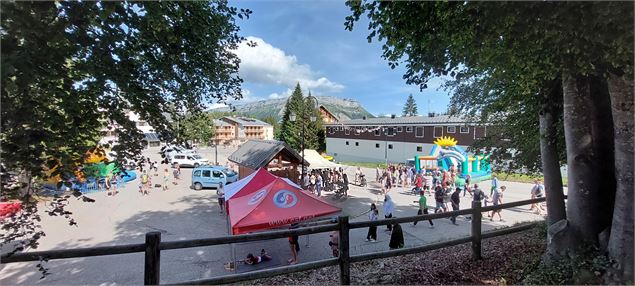 Fête des S'nelles_La Féclaz - Julien Derche