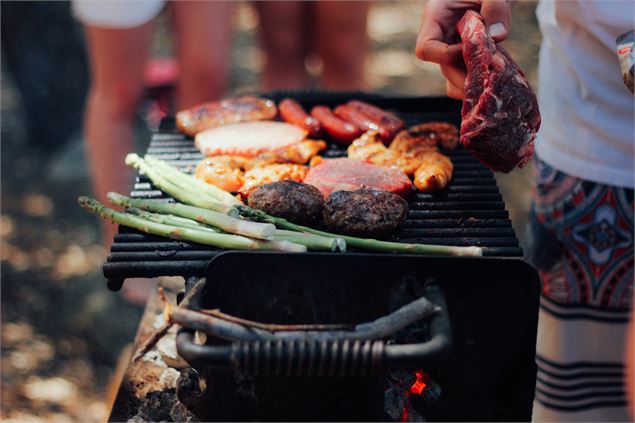 Raft & BBQ - Evolution 2