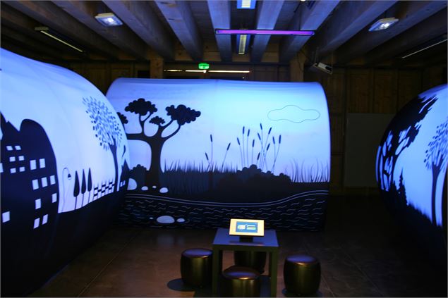 Exposition temporaire - Les couloirs de la nuit_Présilly - Implicite