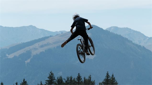 Super Morzine Whip Off