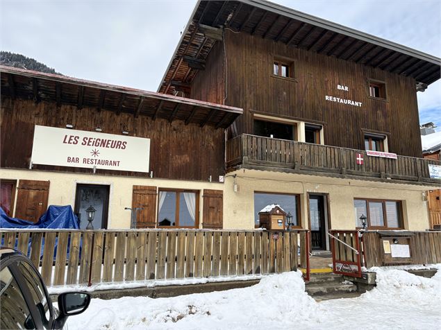Bar les Seigneurs - Les seigneurs