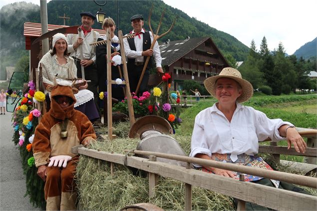 Défilé de chars - Abondance Evenements