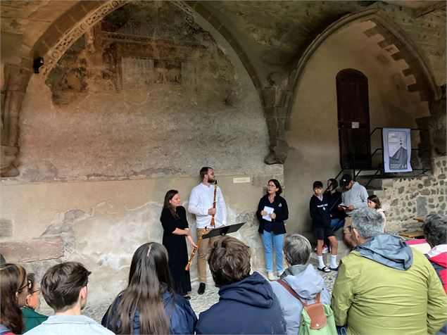Les Rondes de nuit à l’Abbaye | Déambulation musicale | Du vent dans l'Abbaye_Abondance - Pôle Cultu