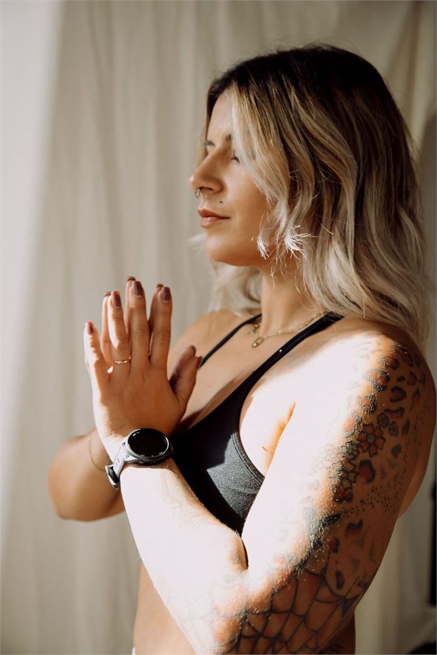 Cours Vinyasa Yoga - unsplash