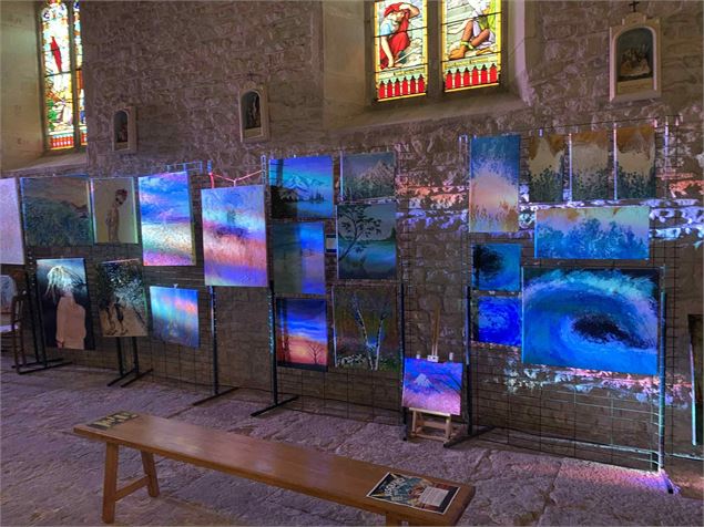 Église Saint-Julien : Exposition de peinture_Chaleins