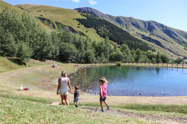 Plan d'eau de Saint Sorlin d'Arves en famille - OT SSA