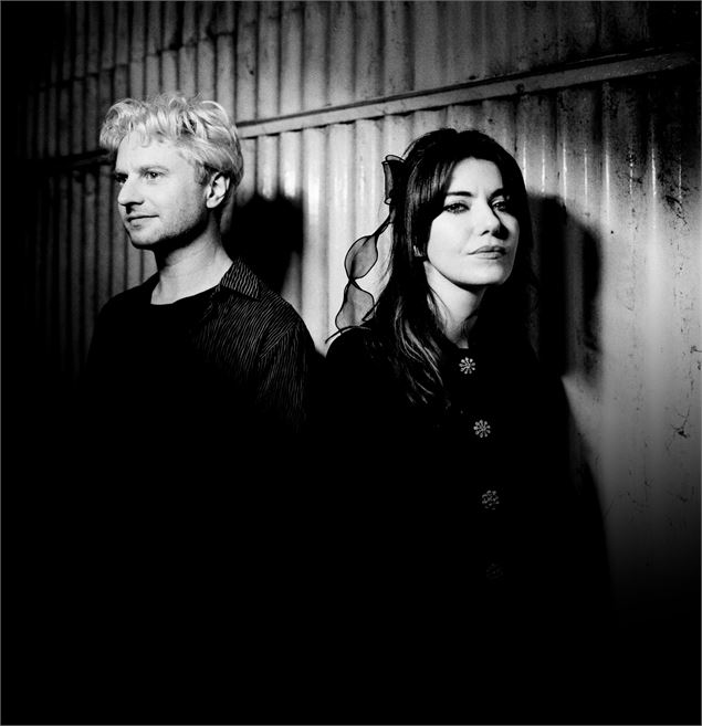 Blood Red Shoes_Annecy - Steve Gullick