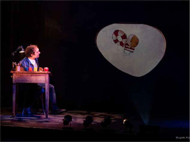 Festival Les Petits Asticots - Spectacle Comment attraper une étoile_Megève - nc