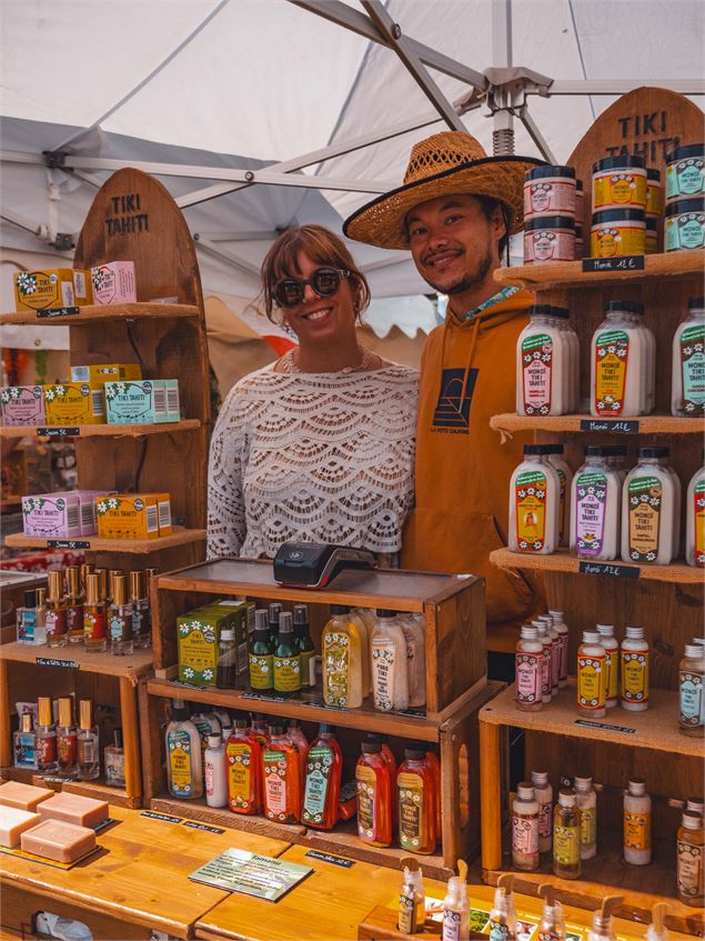 Marché artisanal polynésien au Corbier - Office de Tourisme Le Corbier
