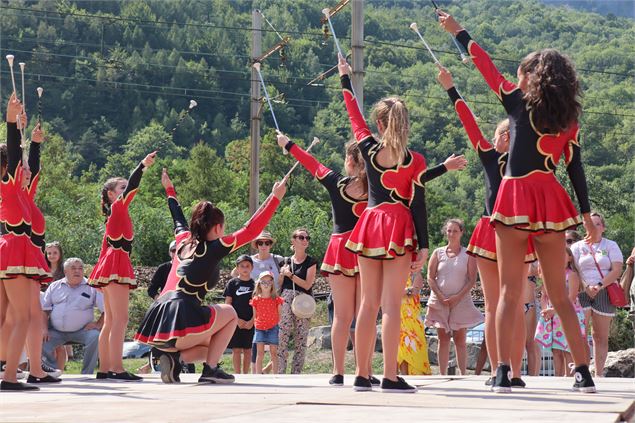Danseuses - OTICoeurdemaurienne