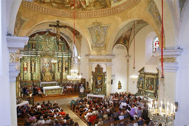 Eglise de Cordon, La Grande Messe du 15/08 - © Fête de la Miou
