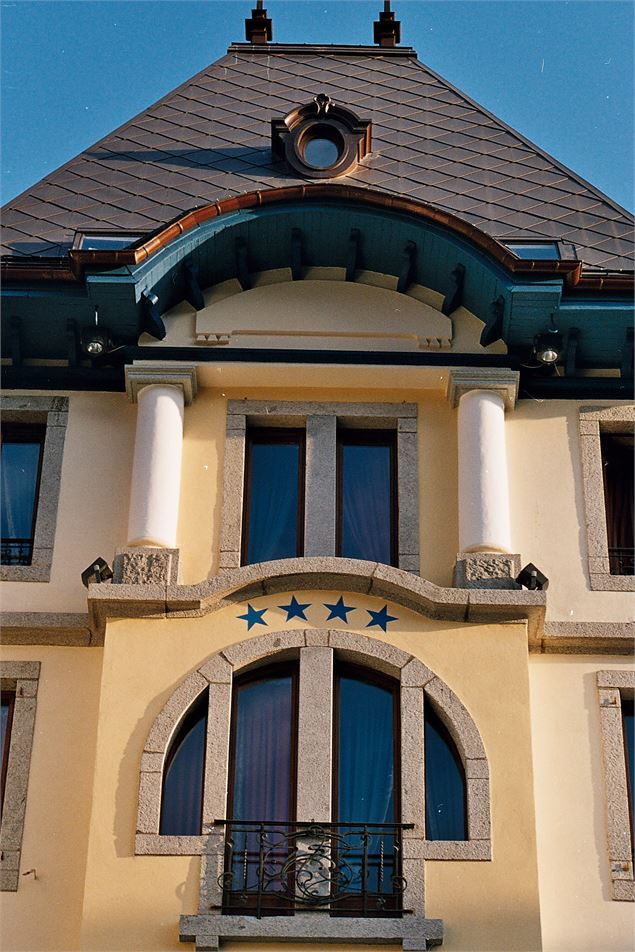 hôtel des Alpes - C Lasserre