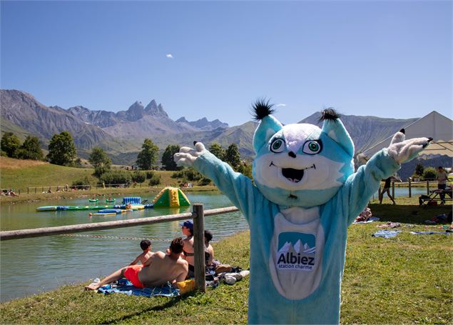 Emy la mascotte - Albiez Animation
