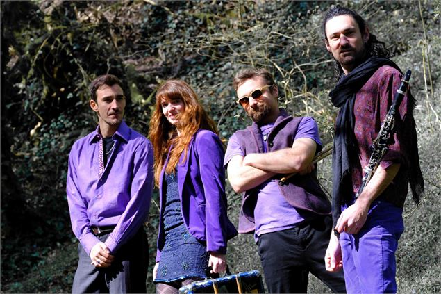 Fly by Night - Becky Pendlenury et son quartet - Fly by Night
