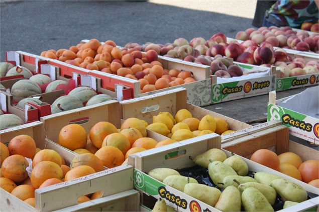 Marché artisans & producteurs - Eté_Thollon-les-Mémises - Julie LEGROS