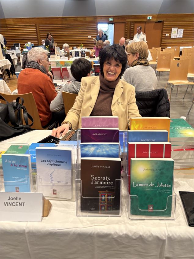 Rencontre et dédicace avec Joëlle VINCENT_Les Carroz-d'Arâches