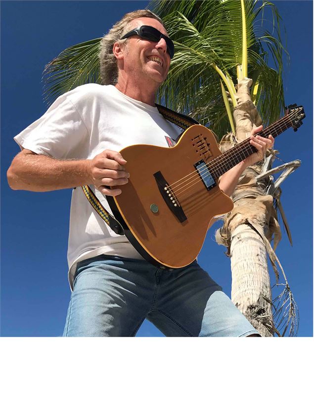 Concert en terrasse de Mister Martin - Sylvain Aymoz