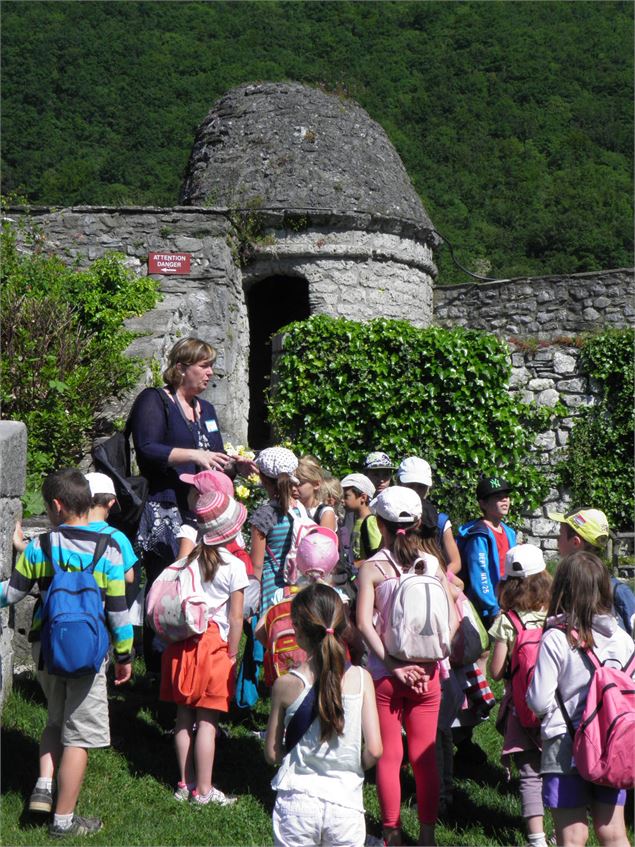 Miolans, un château redoutable, une prison redoutée : visite scolaires_Saint-Pierre-d'Albigny - MCT 