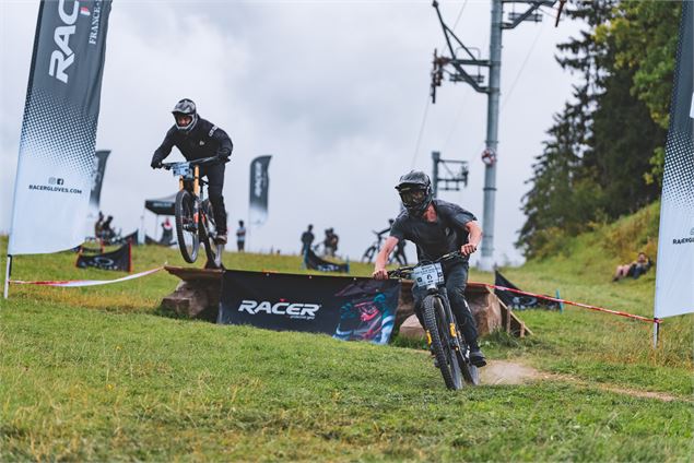 Dual Slalom - Les Gets Tourisme