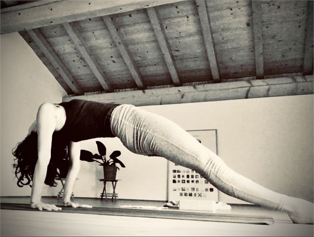 Pratique Yoga - Lydie Turon