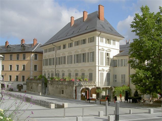 L'hôtel de Montfalcon - F.Juttet