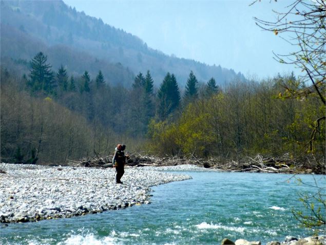 Pêche à la truite dans le Giffre