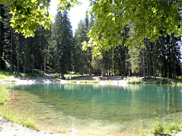 Lac des Evettes à Flumet - OTI Val d'Arly