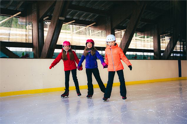 Patinoire_Le Grand-Bornand - G. Cobret - Le Grand-Bornand Tourisme