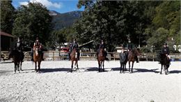 - Centre équestre