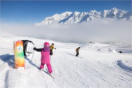 Le Ludo Park, face au Mont-Blanc - Soren Rickards - Les Contamines Tourisme