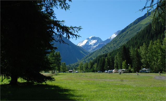 Terrain de pétanque - Camping Le Canada - JM Gouedard