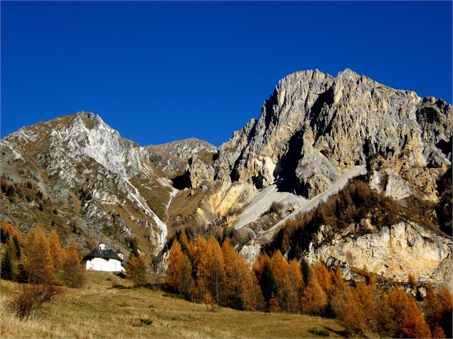 Vue en automne - M.Garçon - OT Peisey-Vallandry