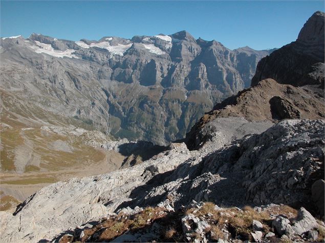 Tour des Dents Blanches GR®P mini 4 jours. Etape 04 - B Pezet