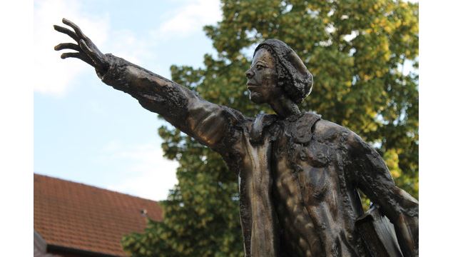 Statue Jean Jacques Rousseau