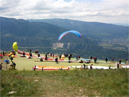 Décollage parapente Forclaz - ML Frescurat