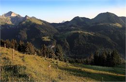 Vue sur le Sulens - Gilles Piel_ OT Thônes Val-Sulens