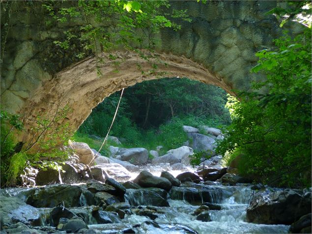 pont du garney - Corbier Tourisme