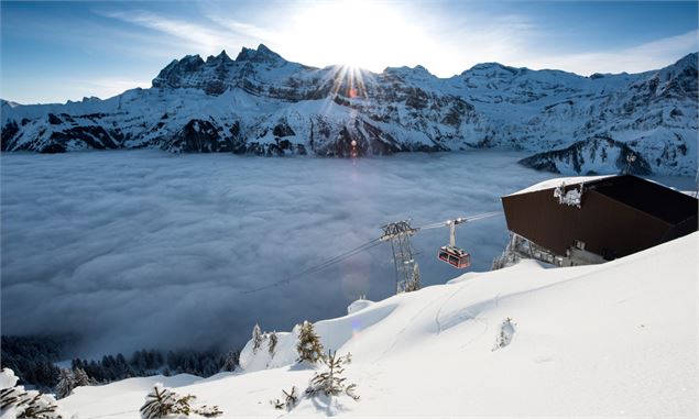 Vue depuis la Croix de Culet, à l'arrivée du téléphérique depuis Champéry. - litescapemedia