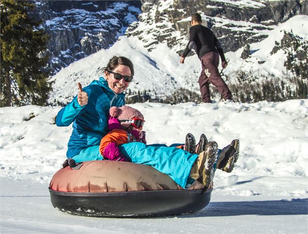 Snowtubing - ©CL.Jeffery