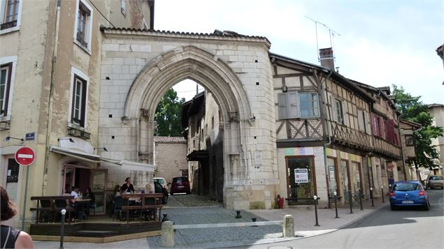 Porte des Jacobins_crédit ML OTBBA (2) - Porte des Jacobins_crédit ML OTBBA (2)