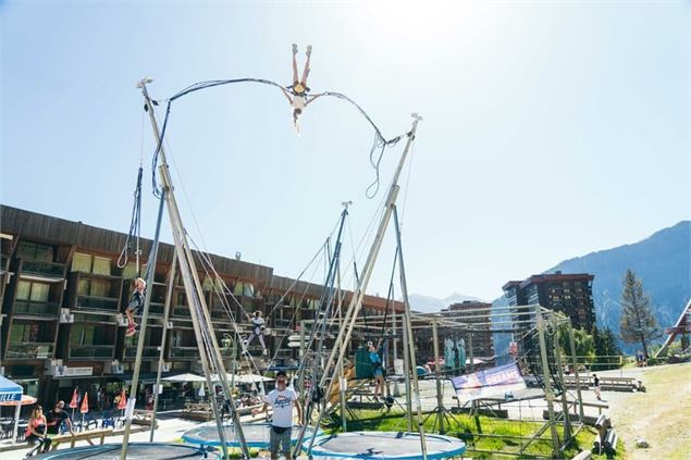 Trampoline Accro Bungee_Le Corbier