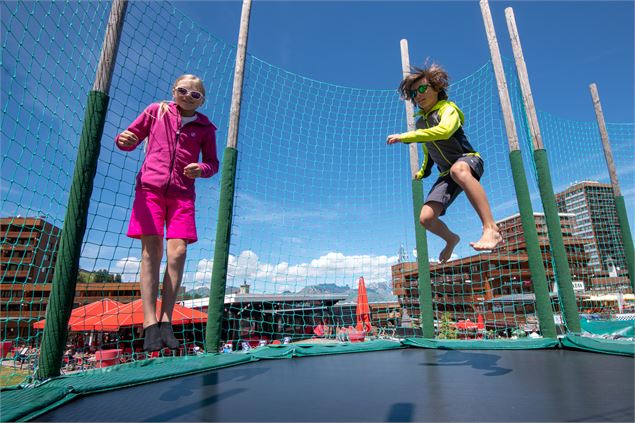 trampoline - JNJ Photo