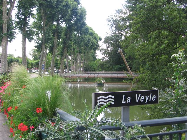 La Veyle à Vonnas - Mairie de Vonnas